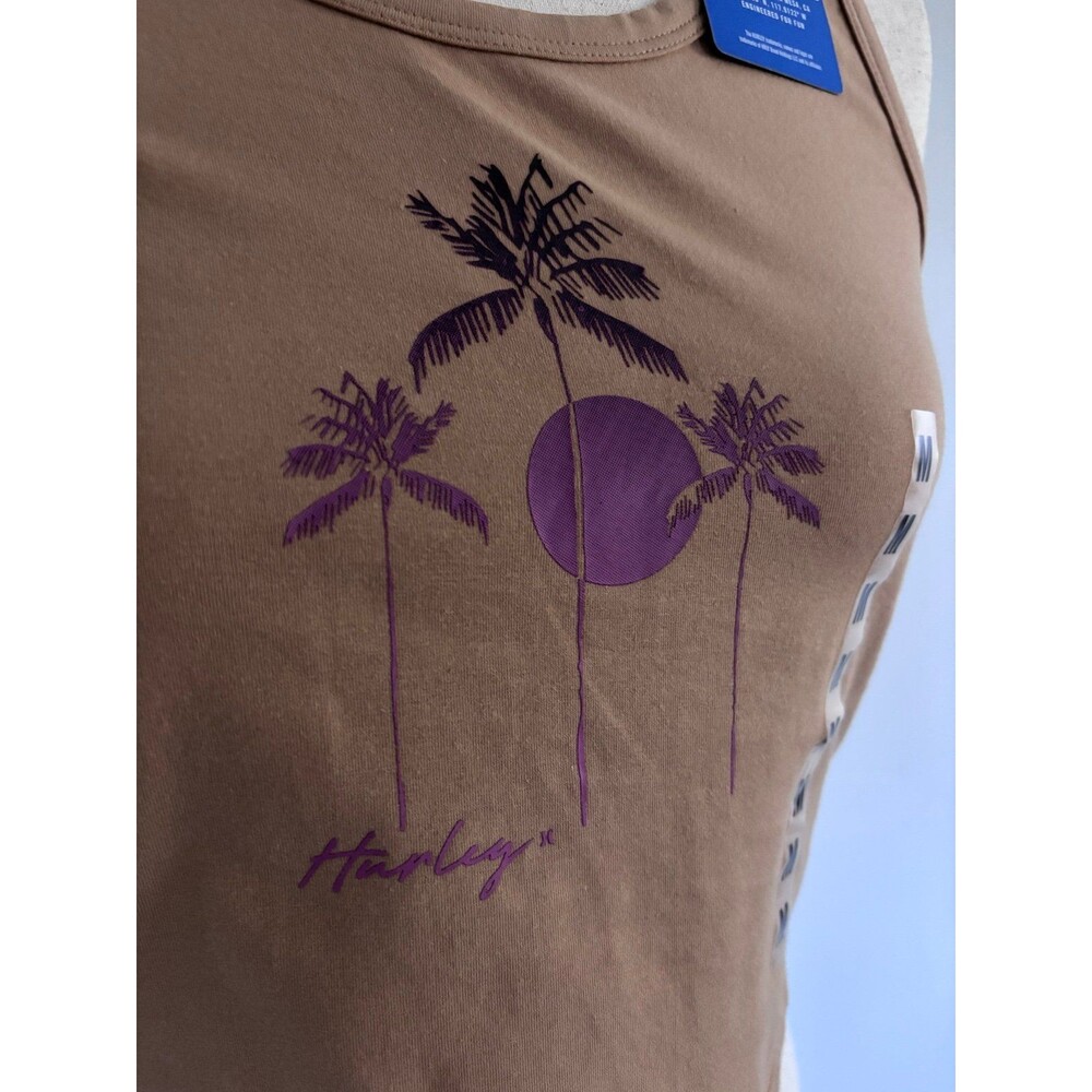 Hurley medium NWT crop top - Picture 2 of 4